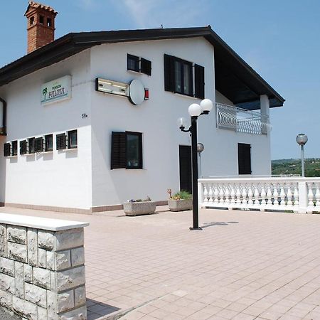 Penzion Palma Apartment Secovlje Bagian luar foto