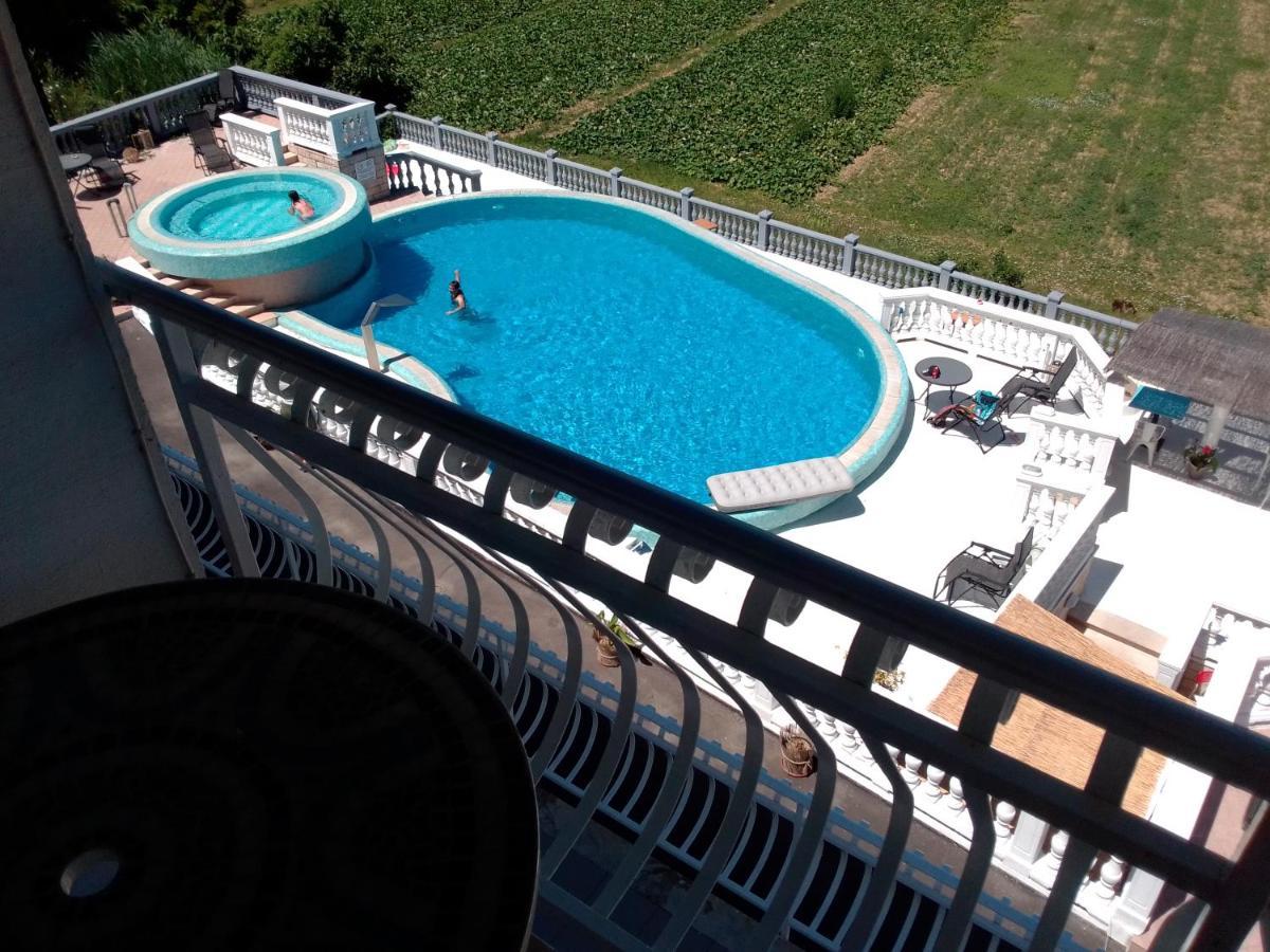 Penzion Palma Apartment Secovlje Bagian luar foto